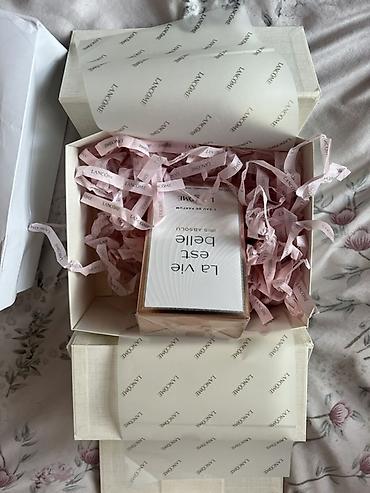 tribut parfum: Yenidir hədiyyə alınıb istifadə etmədiyim üçüm satıram Lancôme La Vie — 4