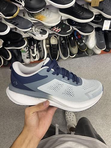лининг кросы: Мужские кроссовки, 41, 42, 44, Nike, Новый, цвет - Серый, Платная доставка, Самовывоз — 1