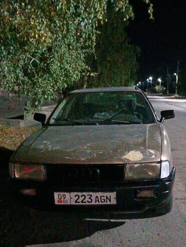 Audi: Audi 80: 1987 г., 1.8 л, Механика, Бензин, Седан