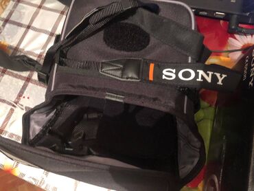 sony a 7: Sony A6500 body+16-55 kit lens+sigma30mm 1.4f Çanta 70 manata alınıb