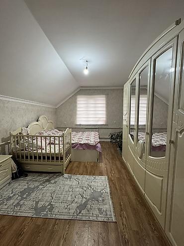 Продажа коттеджей и домов: ✨Продаётся дом в с. Новопавловка (Бишкек)✨ 🏡Характеристики: • Участок — 10