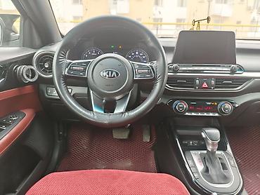 Kia: Kia Forte: 2020 г., 2 л, Вариатор, Бензин, Седан — 6