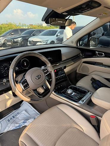Kia: Kia Carnival: 2021 г., Минивэн — 18
