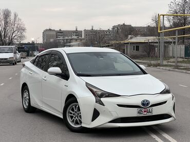 prius: Toyota Prius: 2018 г., 1.8 л, Вариатор, Гибрид, Хэтчбэк