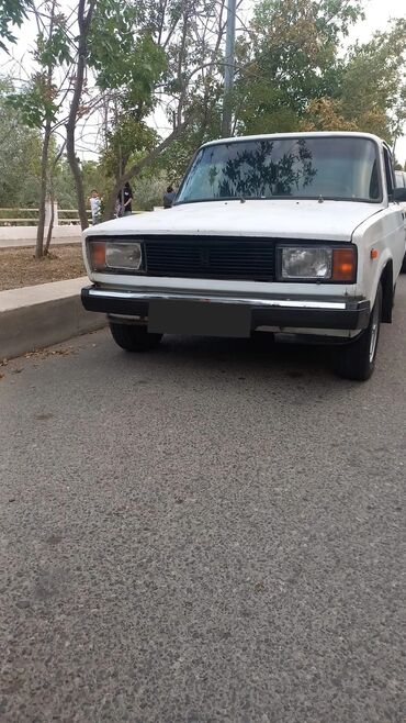 ваза для фруктов богемия: VAZ (LADA) 2104: 1.6 l | 1993 il 92600 km Universal