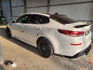 санота машина: Kia Optima: 2018 г., 0.2 л, Автоматические, Бензин, Седан