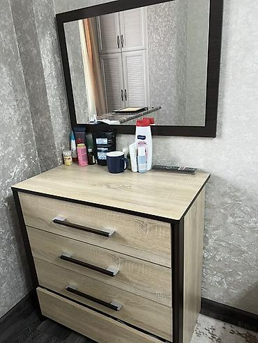 комод пластмассовый с ящиками: Комод с зеркалом в современном стиле. Корпус выполнен в светлом — 1