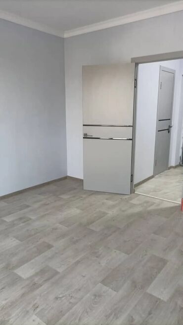 жалал абад недвижимости: 25 кв. м, 1 бөлмө, Жылуу пол, Брондолгон эшиктер, Забор, тосулган