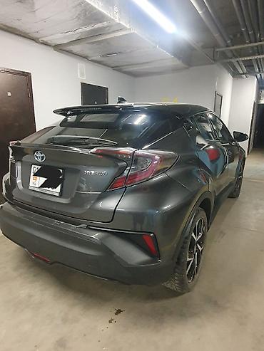 хунчи авто: Toyota C-HR: 2017 г., 1.8 л, Вариатор, Гибрид, Кроссовер — 2