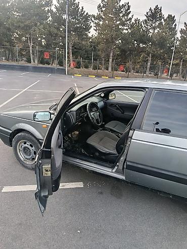 Volkswagen: Volkswagen Passat: 1991 г., Бензин — 9