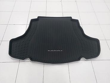 mini cross: Toyota Camry "2018-2025" original yapon üstündə gələn baqaj — 1