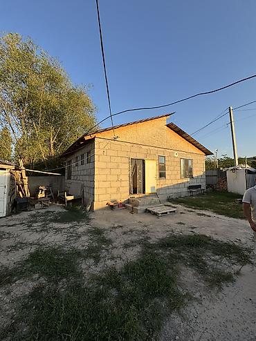 Продается участок с домом 📍Чоң-Арык ▫️Площадь: 4 сотки ▫️Дом 67 м2 lalafo.kg да Продается участок с домом 📍Чоң-Арык ▫️Площадь: 4 сотки ▫️Дом 67 м2