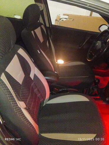 Opel: Opel Vectra: 2 l | 1996 il 383000 km Sedan — 10