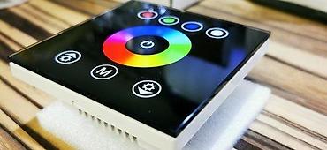 jastucnice dormeo: RGB kontroler zidni osetljiv na dodir STAKLO. PVC 3800RSD VPC 3300rsd — 3