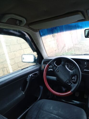 Volkswagen: Volkswagen Golf: 2 l | 1994 il Universal — 14