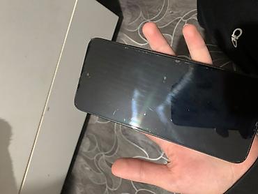 macbook pro 13 3: Poco M6, Б/у, 256 ГБ, цвет - Черный, 2 SIM — 3