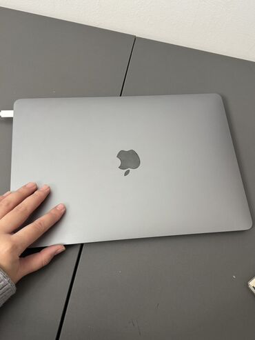tab: Ноутбук, Apple, 8 ГБ ОЗУ, Apple M1, 13.3 ", Для работы, учебы, память SSD