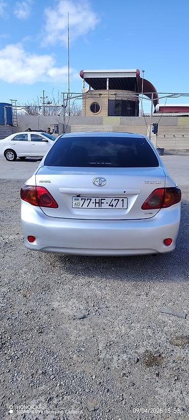 şüşə: Toyota Corolla sedan - Kuzov: gümüşü rəng, 4 qapı - Nömrə: 77-HF-471 — 9