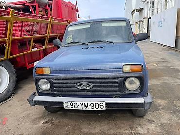 LADA 4x4 (Niva) – mavi rəngli, 3 qapılı off-road SUV. Xüsusiyyətlər lalafo.az -da LADA 4x4 (Niva) – mavi rəngli, 3 qapılı off-road SUV. Xüsusiyyətlər