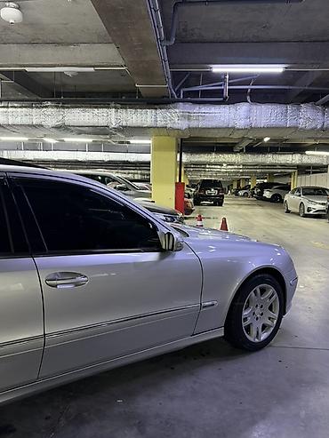 Mercedes-Benz: Mercedes-Benz E-Class: 2004 г., 5 л, Автомат, Бензин, Седан — 6