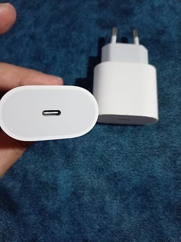 Adapterlər: Apple iPhone adapter satilir bir ədədi 30 m az işlənin təzə kimidi 20w — 2