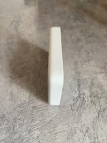 Apple MagSafe Battery Pack A2384 - Оригинальный внешний аккумулятор