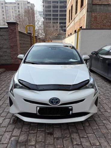 битый лексус: Toyota Prius: 2018 г., 1.8 л, Автомат, Гибрид