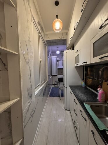 Посуточная аренда квартир: 2 комнаты, Постельное белье, Кондиционер, Парковка — 4