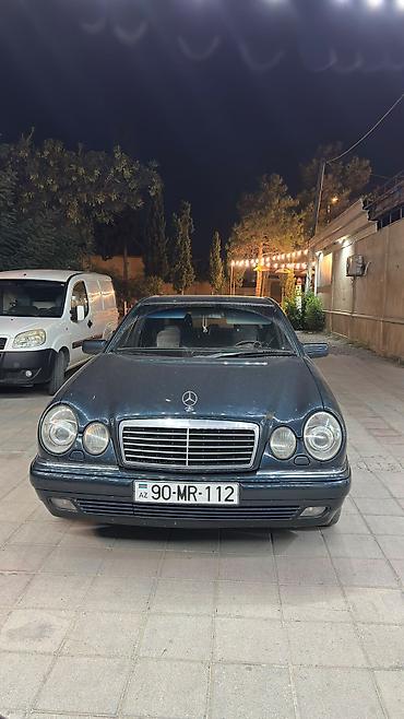 Mercedes-Benz: Mercedes-Benz E-Class: 2.8 l | 1998 il Sedan — 13