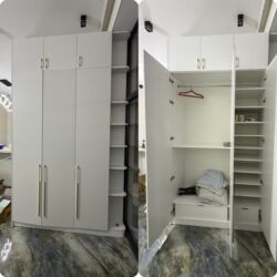 Ev üçün mebel: İşlənmiş, Açılan, 3 qapılı Qarderob, paltar dolabı