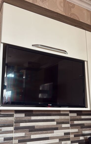 shivaki tv: Tv LG 82 ekran sade.qiymet 150 man.unvan Q.Qarayev.kod8919⚡gnk