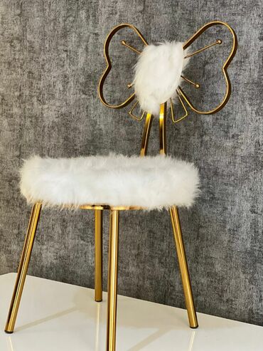 Dolablar: Açılan, 3 qapılı Düz dolab, Qarderob, paltar dolabı — 3