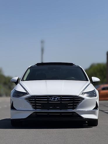Hyundai: Hyundai Sonata: 2019 г., 2 л, Автомат, Газ, Седан — 31