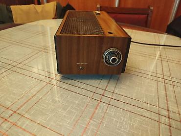 digitalni led sat: Retro stari radio Junior flip budilnik vintage. Nepoznato stanje — 7