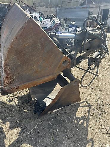 Манипуляторы: Манипулятор, 2003 г., от 4 т — 9