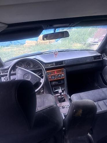 ender s: Mercedes-Benz E-Class: 1994 г., 3.2 л, Механика, Бензин — 2