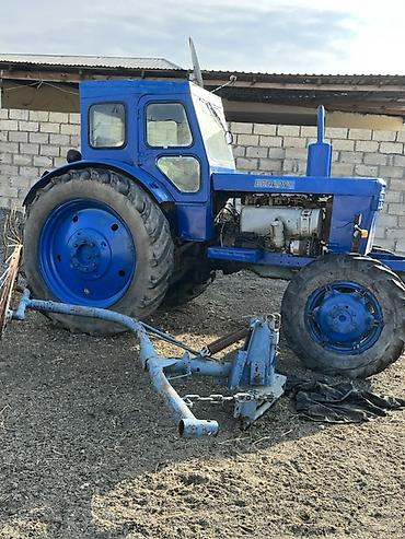 Traktorlar: Mtz T 42 dı zavod traktör du 452 saat işleyib. Tecili pul lazımdı — 2