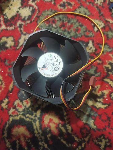 Masaüstü kompüter üçün prosessor soyuducusu (CPU cooler) - Tip: Hava