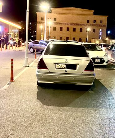 Mercedes-Benz: Mercedes-Benz C 280: 2.8 l | 1995 il Sedan — 9