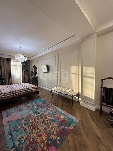 4: 4 комнаты, 214 м², Золотой квадрат Элитка, 7 этаж — 5