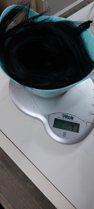 təbii saç satışı: Tebii sac 70 qram uzunluq 55 sm. düz sacdi yuyanda burulmur. ucuz