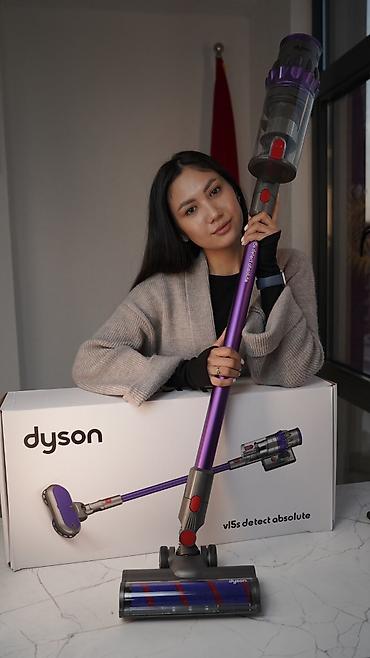 watch 10: Беспроводной пылесос Dyson V15s Detect Absolute (фиолетовый) - Мощная — 2