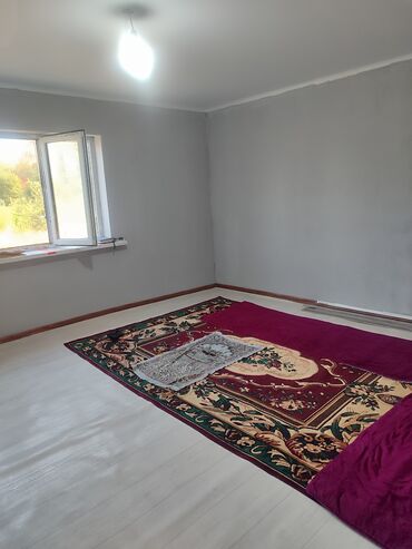 бишкек продаю дом село нижний алаарча: 50 м², 2 комнаты, Бронированные двери, Парковка