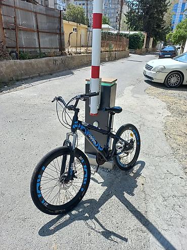 adidas velo: Velosiped – şəhər və yüngül off-road üçün universal skorusu işləmir — 1