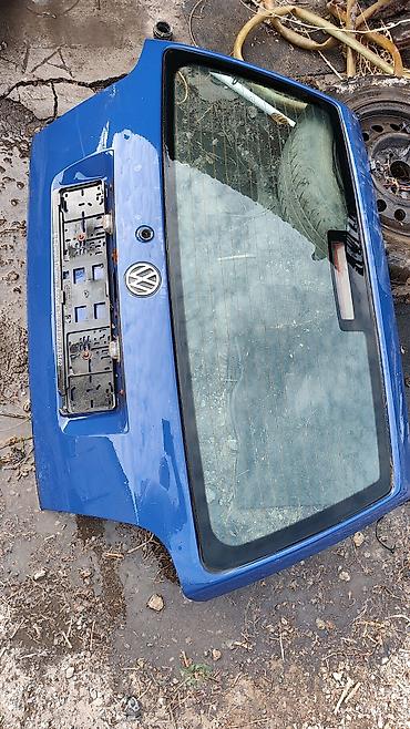 полики на голф 3: Крышка багажника Volkswagen, 1994 г., Б/у, Оригинал — 2