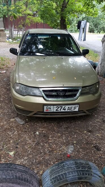 e39 салон: Daewoo Nexia: 2008 г., 1.6 л, Механика, Бензин, Седан