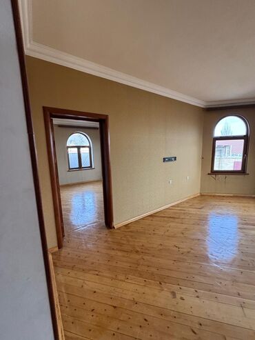 Uzunmüddətli kirayə evlər: 240 kv. m, 7 otaqlı, Kombi, Qaz, İşıq — 12