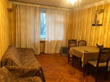 Uzunmüddətli kirayə mənzillər: Koroglu parki koala parkin yani 5/3 2 otaq temirli eshyali yalniz — 1