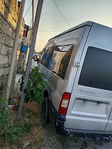 maqnitola az: Ford Transit: 0.2 l | 2000 il 430787 km Van body type — 4