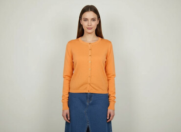 krótkie żakiety do sukienek: Women`s knitwear, size S